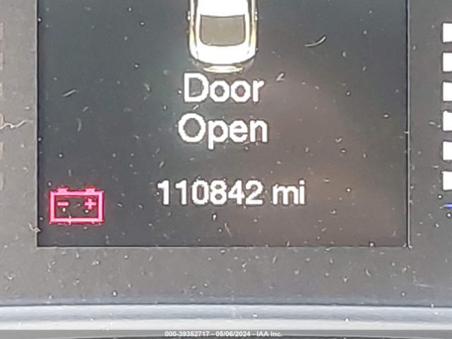 1C3CCCABXGN188372 Chrysler 200 Limited Platinum