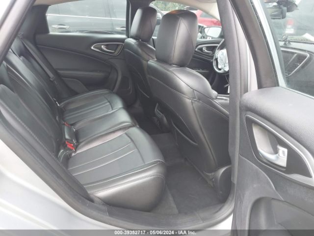 1C3CCCABXGN188372 Chrysler 200 Limited Platinum