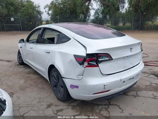 Tesla Model 3 Long Range/mid Range 2018 5YJ3E1EA4JF168619 Image 3