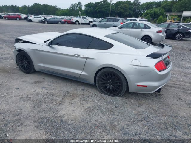 1FA6P8AM8H5263895 Ford Mustang V6