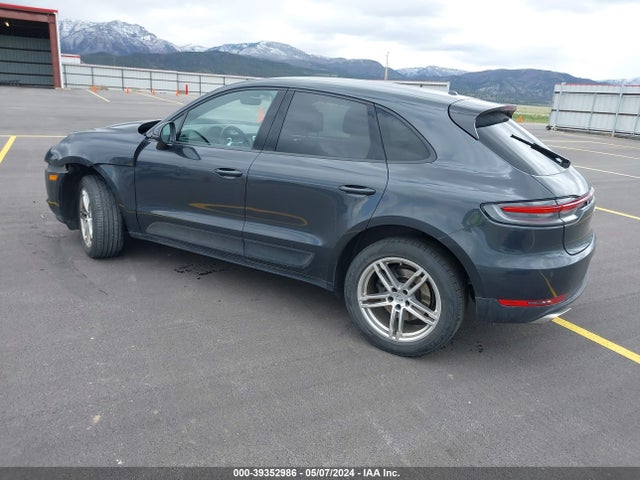 2020 PORSCHE MACAN WP1AA2A51LLB04487 Photo 2