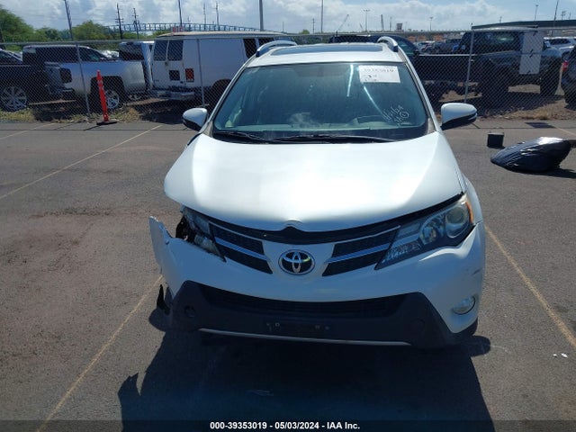 Toyota Rav4 Limited 2015 JTMYFREV8FJ035222 Image 12