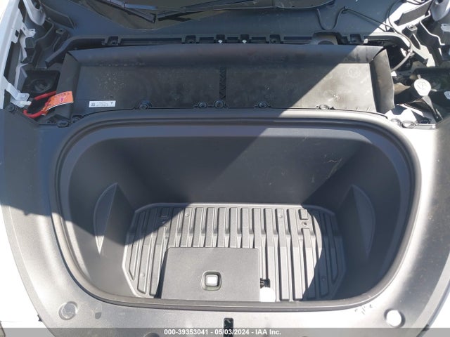 2023 TESLA MODEL Y 7SAYGDEE7PF864472 Photo 9