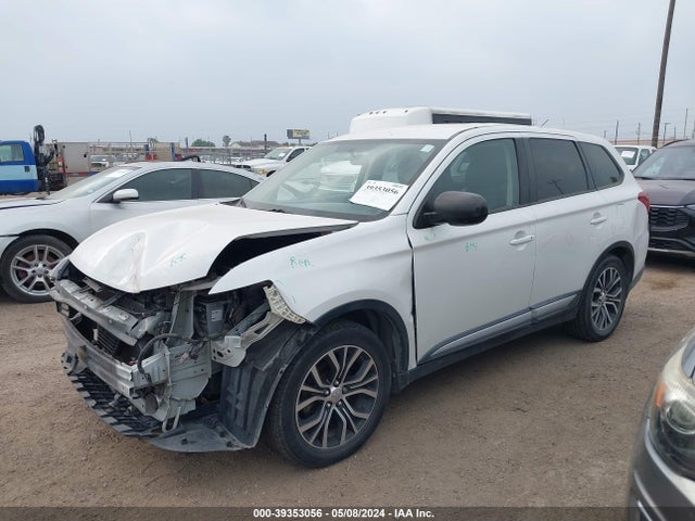 JA4AD2A35GZ016711 Mitsubishi Outlander Es