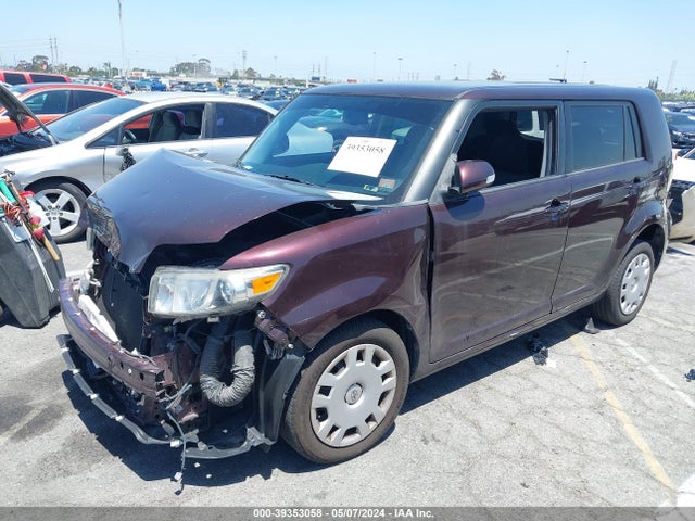 JTLZE4FE1FJ072965 Scion Xb 686 Parklan Edition