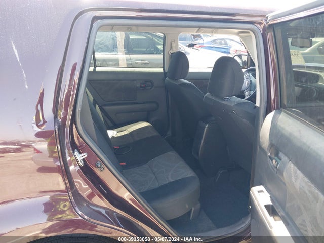 JTLZE4FE1FJ072965 Scion Xb 686 Parklan Edition