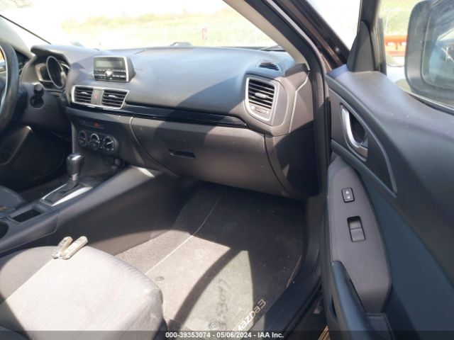 JM1BM1T76E1148151 Mazda Mazda3 I Sv
