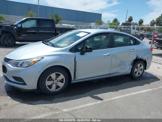 Chevrolet Cruze Ls Manual 2018 1G1BB5SM4J7146516 Image 2