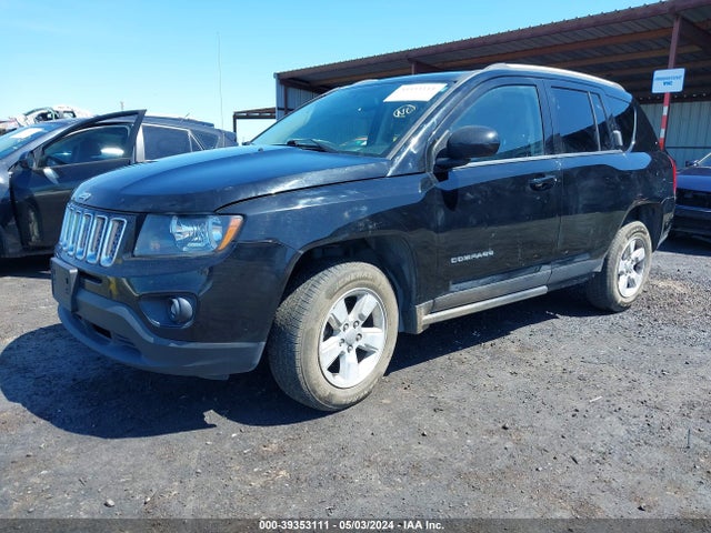 1C4NJCEB4HD162992 Jeep Compass Latitude Fwd