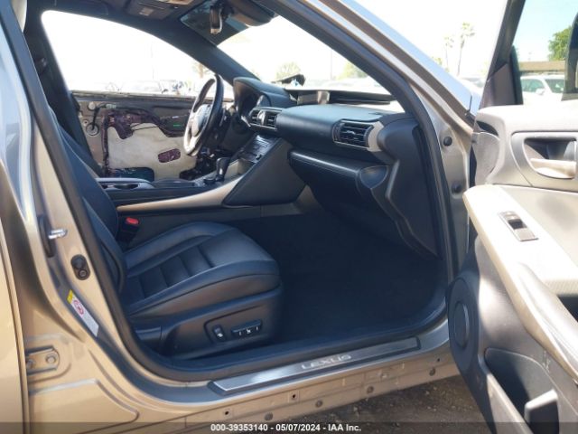 JTHBA1D20H5043984 Lexus IS 200T