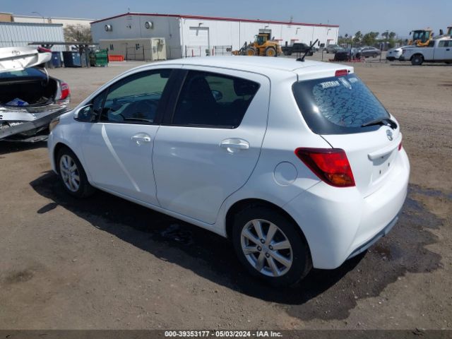 VNKKTUD30FA019671 Toyota YARIS LE