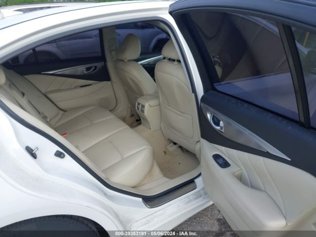 JN1BV7AP1FM330829 Infiniti Q50 Premium