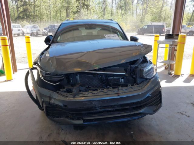 3VV8B7AX2NM130479 Volkswagen Tiguan 2.0t Se R-line Black