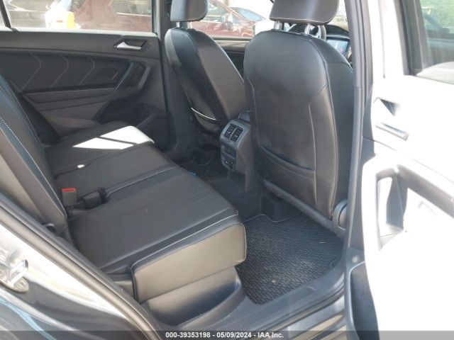 3VV8B7AX2NM130479 Volkswagen Tiguan 2.0t Se R-line Black