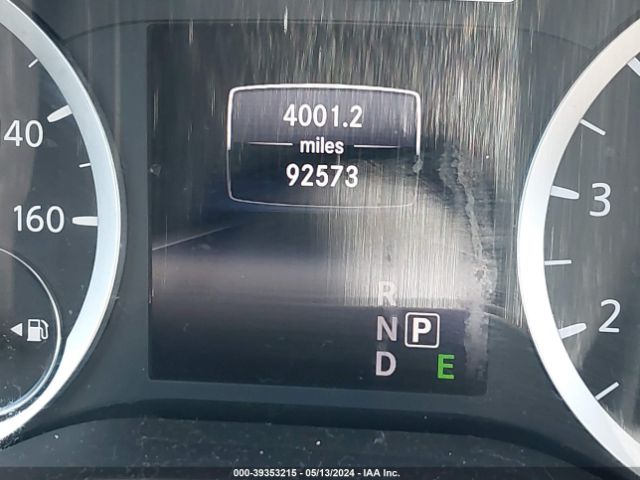 SJKCH5CR1HA024789 Infiniti Qx30 Premium