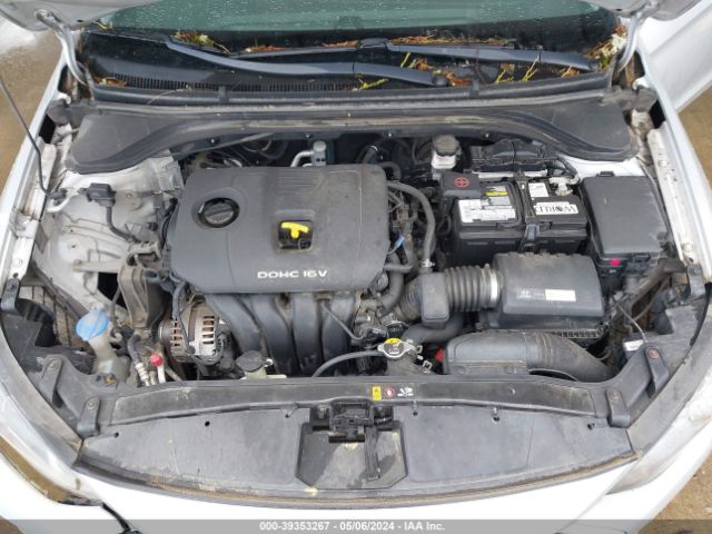 KMHD74LF6HU087052 Hyundai ELANTRA SE