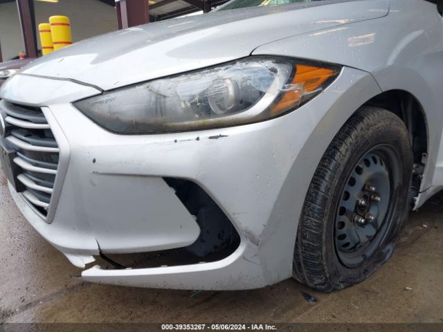 KMHD74LF6HU087052 Hyundai ELANTRA SE
