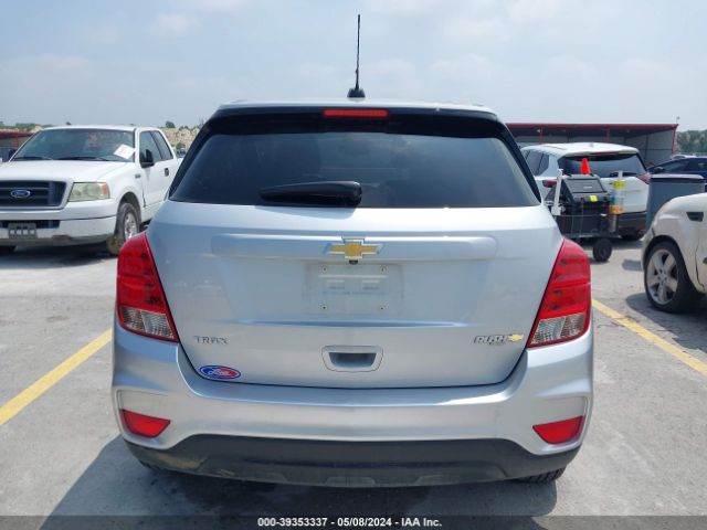 KL7CJKSB3LB327096 Chevrolet Trax Fwd Ls
