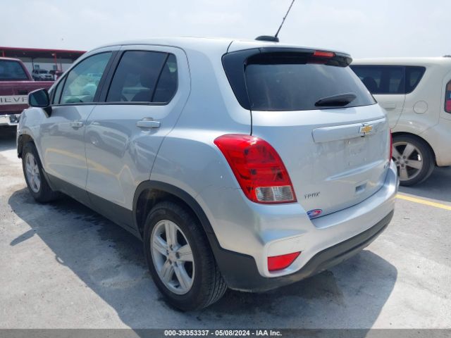 KL7CJKSB3LB327096 Chevrolet Trax Fwd Ls