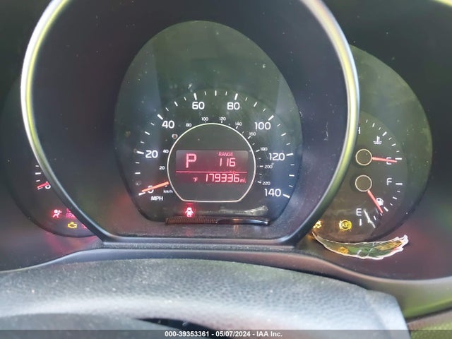 KIA SOUL + 2015 KNDJP3A54F7114871 Image 7
