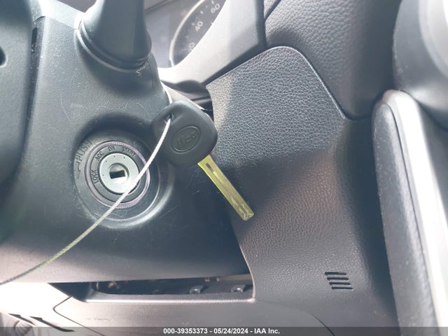 Toyota RAV4 LE 2019 JTMH1RFVXKD005533 Image 11