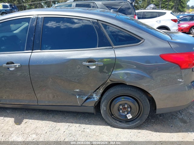 Ford FOCUS SE 2016 1FADP3F28GL365449 Image 6