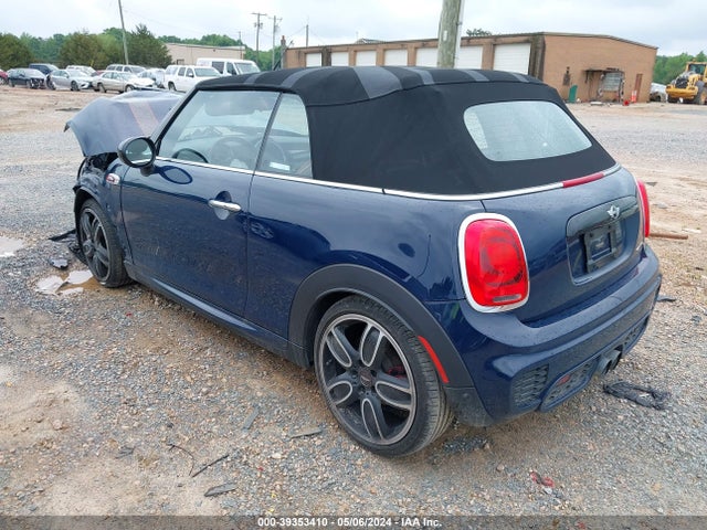 2017 MINI CONVERTIBLE WMWWH9C36H3A78287 Photo 2