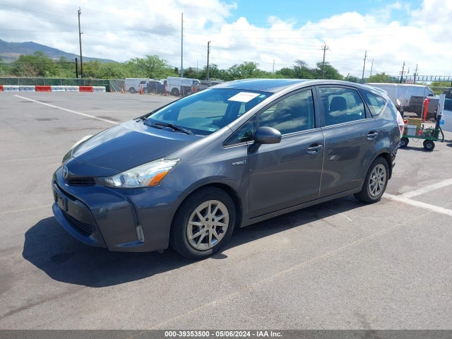 Toyota Prius V Five/four/three/two 2016 JTDZN3EU8GJ042250 Image 2
