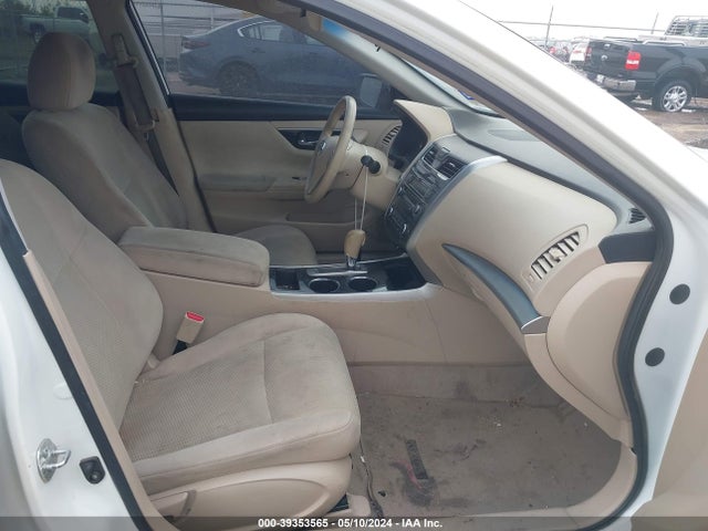 Nissan Altima 2.5 S 2014 1N4AL3AP6EN348443 Image 5