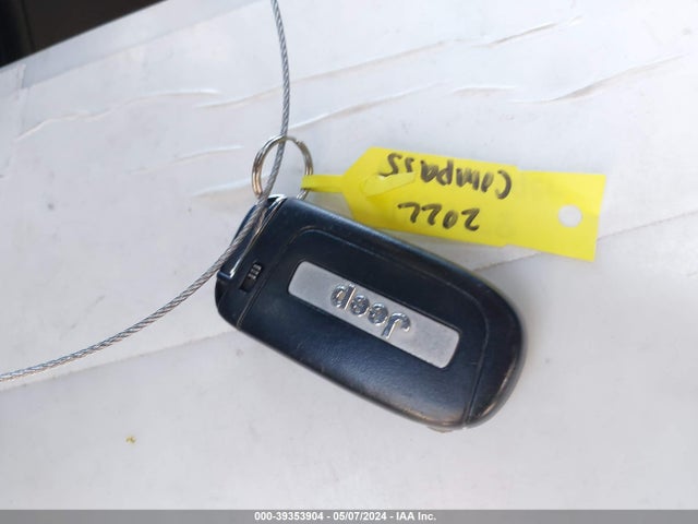3C4NJCBB5NT150568 Jeep Compass Latitude Fwd