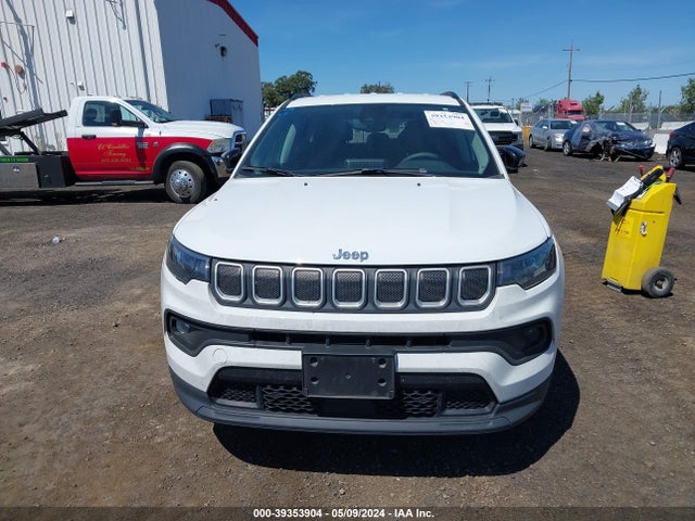 3C4NJCBB5NT150568 Jeep Compass Latitude Fwd