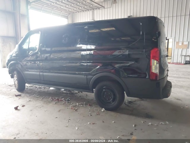 Ford Transit-150 2016 1FTYE1YM3GKA66400 Image 15