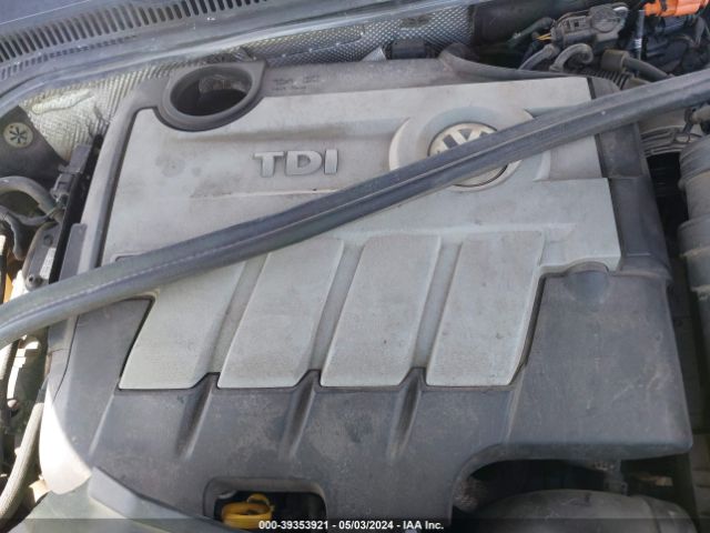 3VW3L7AJ5EM225729 Volkswagen JETTA TDI