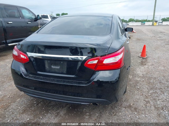 Nissan Altima 2.5 S 2018 1N4AL3AP6JC223299 Image 15