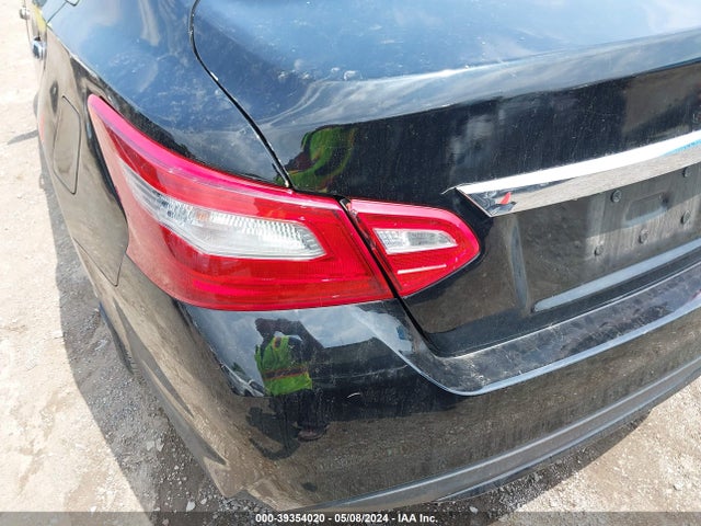 Nissan Altima 2.5 S 2018 1N4AL3AP6JC223299 Image 18