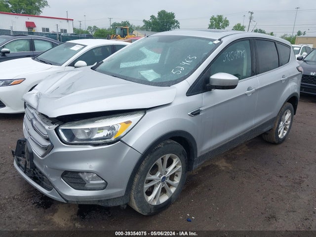Ford ESCAPE SE 2017 1FMCU0GD1HUD52465 Image 2