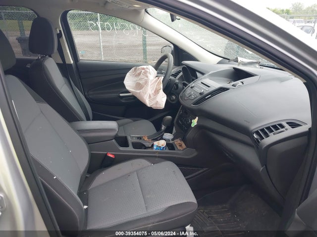 Ford ESCAPE SE 2017 1FMCU0GD1HUD52465 Image 5