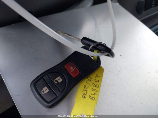 1N6BF0LY5HN804671 Nissan Nv Cargo Nv2500 Hd Sv V6