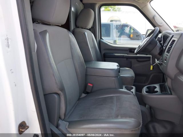 1N6BF0LY5HN804671 Nissan Nv Cargo Nv2500 Hd Sv V6