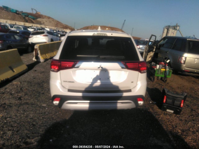 Mitsubishi Outlander Se 2.4 2020 JA4AD3A38LZ039058 Image 16