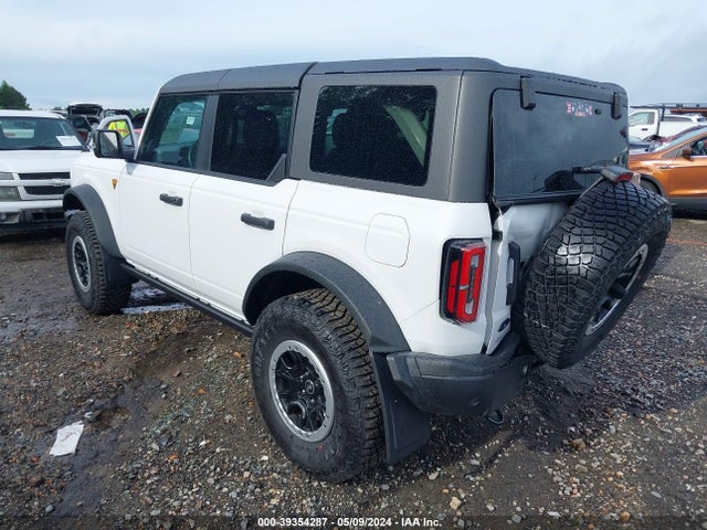 Ford Bronco Badlands 2023 1FMEE5DP5PLB82486 Image 3