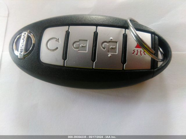 5N1AR2MM9FC700105 Nissan Pathfinder Sv