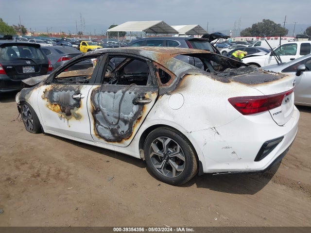 KIA Forte Lxs 2021 3KPF24ADXME384217 Image 3
