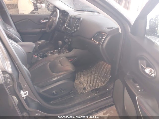 1C4PJMBX7KD256726 Jeep Cherokee Trailhawk Elite 4x4
