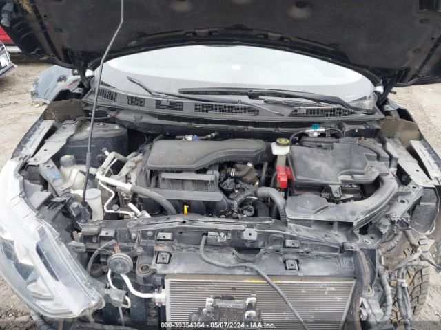 JN1BJ1CR8JW256443 Nissan Rogue Sport S