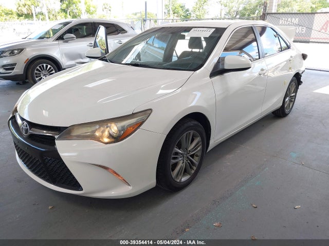 Toyota CAMRY SE 2017 4T1BF1FK4HU778260 Image 2