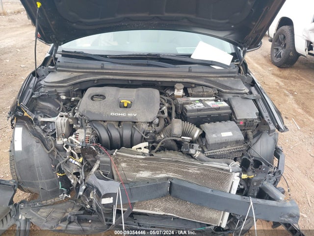 Hyundai ELANTRA SE 2017 5NPD84LF9HH090300 Image 10
