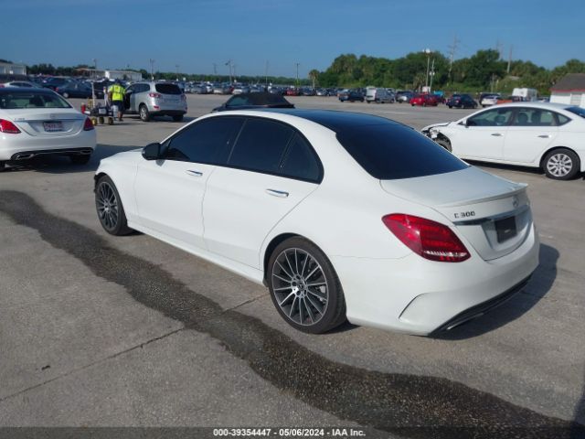 55SWF4JB5JU265627 Mercedes-Benz C 300