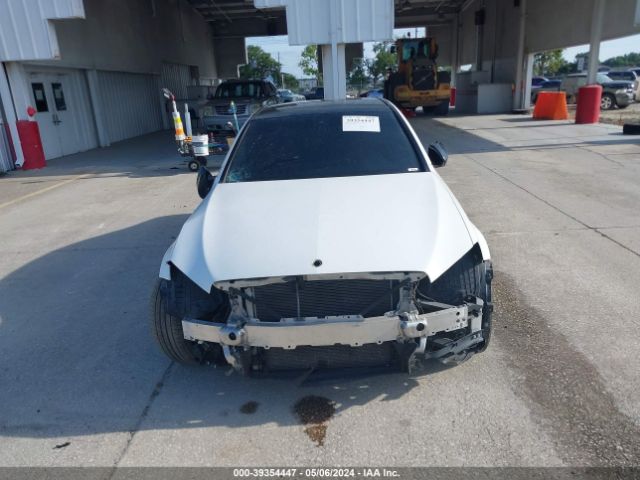 55SWF4JB5JU265627 Mercedes-Benz C 300
