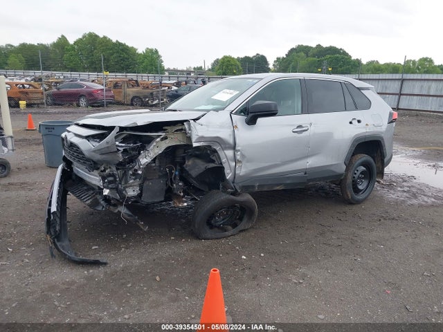 Toyota RAV4 LE 2023 2T3H1RFV5PW270144 Image 2